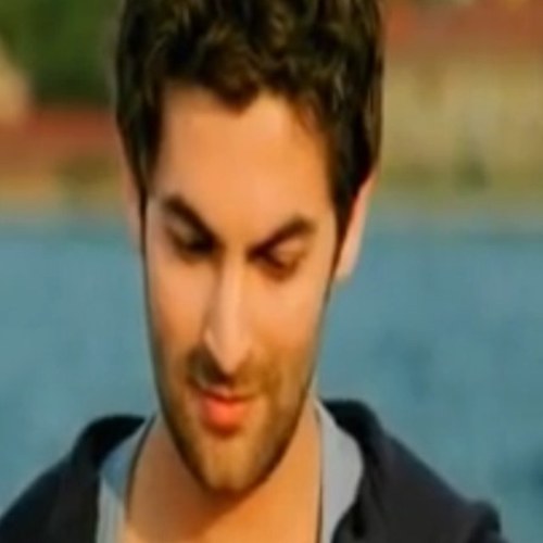 ماكل ماتخفيه العين محزناً