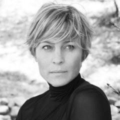 Robin Wright Profile