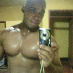 my only fear of death is the suffering of my family .
sigueme