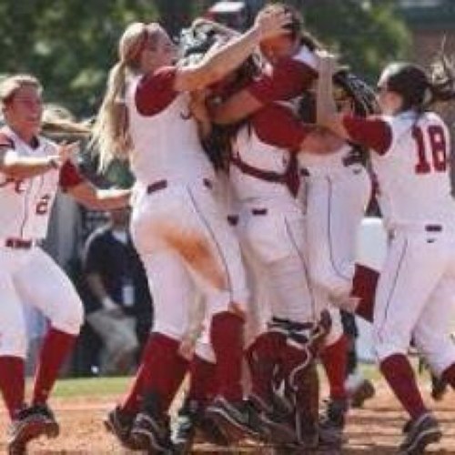 Bama❤ #rolltide #bamaheartsbeatasone             On a field somewhere✌