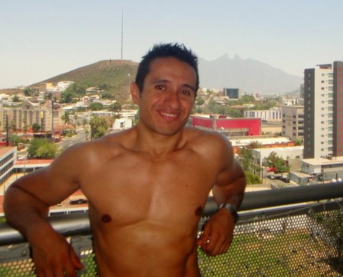 #MAFIALIEVER #Regio #Pesas #aesthetic
VIAJAR, EXPLORAR LA VIDA, RECORRER EL MUNDO
Economista / Empresario / Consultor
Analista de hobbie de economía y politica