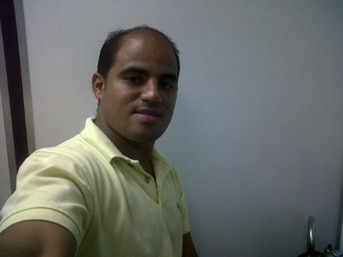 yonalf1's profile picture. soy moreno alegre y me gusta la amistad.