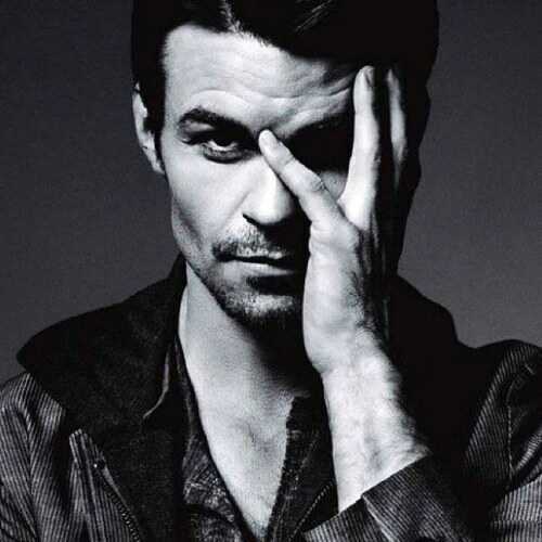 Hi I am elijah Mikaelson single RP 18+ TVD