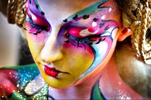 RaziaZara's profile picture. ❤ If at first you dont succeed,then try and try again. I follow back,but if you follow to unfollow then i would gladly return the favour.❤