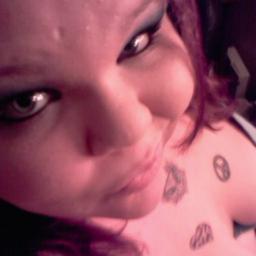 #Beautyschoolstudent #MakeupArtist #MakeUpAddict #ShoppingAddict #CrazyGirl #OMMP