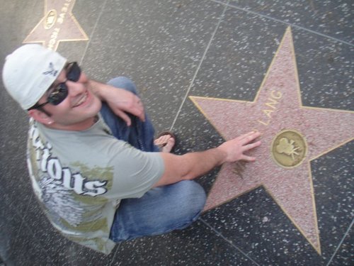 President of Master Music Enterprise. Are you an independent musician needing exposure? Check out http://t.co/i4UryyYN4r.