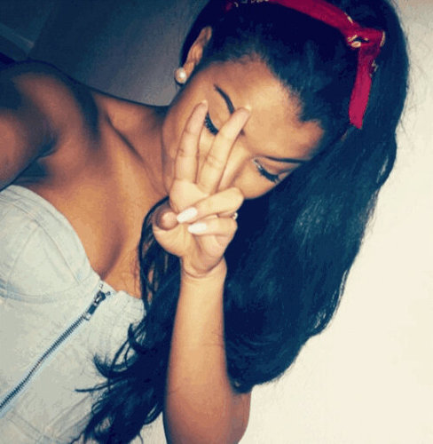 ♥I'm speechless.          YOU can hate me but why knock my hustle? Ima be the Queen no matter how they shuffle'