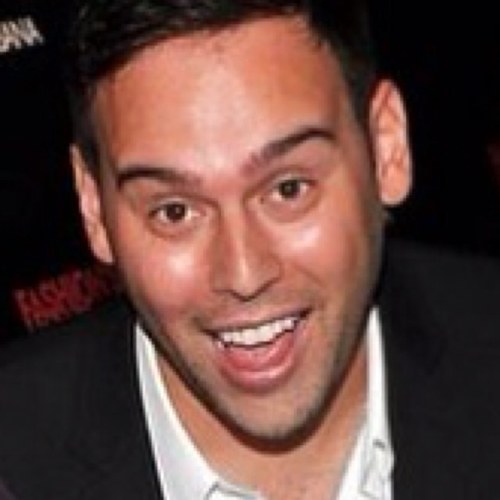 Hello i am Scooter Braun. I am Justin Bieber's Manager! I will be on habplus soon :)