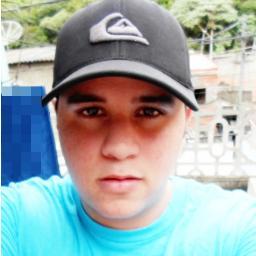 18 anos  ;  solteiiro quer saber mais  ?  segue  ai    haha *-*