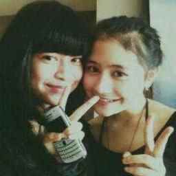Follback pleaseee @hanggini @prillybie @JELLY_duo ,,love yo myjelly :*