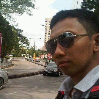 InraJR's profile picture. 