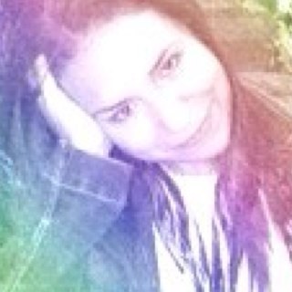 nayevh's profile picture. 