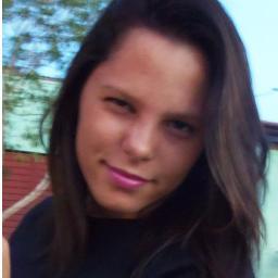 Leonina,São Paulina, Emotiva, sensível,intuitiva,sonhadora, complicada, perfeitinha e teimosamente realista.