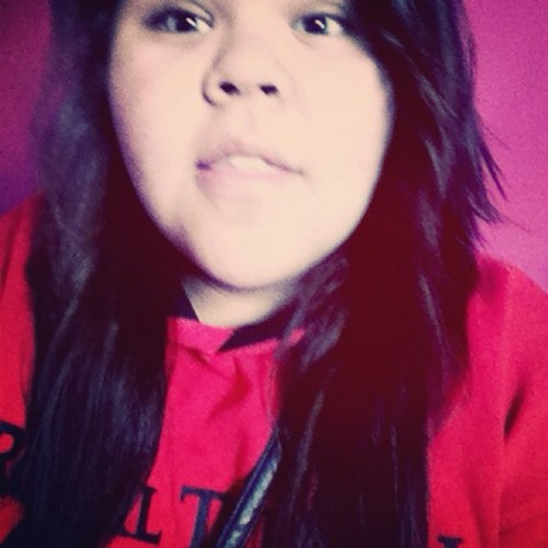 I'm tanis :) i'm 15 years old :) i love one direction there just so perfect c: follow me