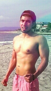 GwapitoJay's profile picture. Bedan. Licensed professional. Gymrat. Loves swimming.