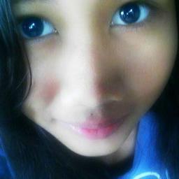 . i love 1DIRECTION . 
boyfriend please . LOL ..