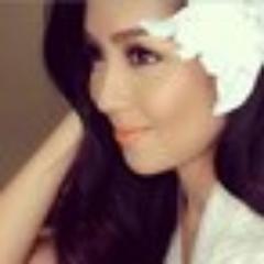 imgottaswag's profile picture. long legged beauty