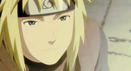 Minato Namizake adalah Hokage ke 4 di desa Konoha yang merupakan Ayah dari tokoh utama yaitu Naruto Uzumaki dia dijuluki sebutan KonohaYellowFlash