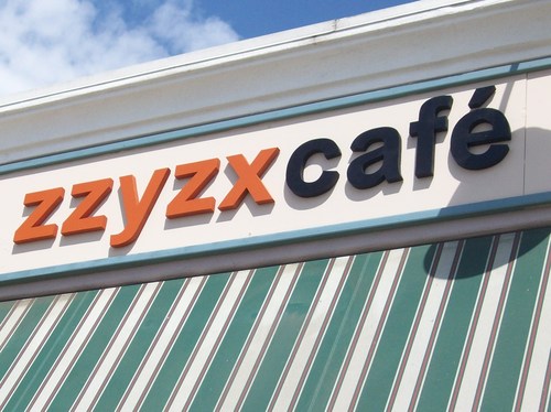 Camarillo's Modern Style Breakfast and Lunch Cafe