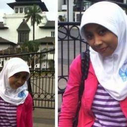 aQ adalah anak 9eMbaLa....
 heee