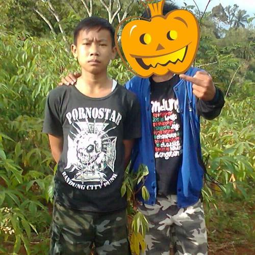 Revenge is back |
Total For Friend's |
Handshome face #hahaha
@RizalCrustGrind :)