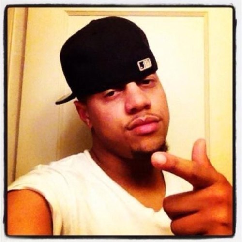 If ya wanna know ask or ask about me eazy out