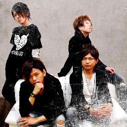 ロックをベースに様々な音楽をプラスしたサウンドと、 激しいライブパフォーマンスが注目を集め、知名度を上げる。
 2012年9月、2013年3月と二度にわたるワンマンライブを開催し、共に大成功を収め、今後更に全国へと飛躍する。
