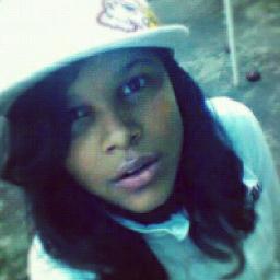 ooi meu nome é andry sou feia e bjs, feia que amo @doisvsf_ ,' sou chata bj1