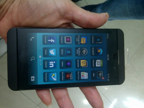 TODO PARA SU CELULAR, TE ESPERAMOS EN EL C.C. MACAIRA PLAZA  NIVEL MINITIENDAS. LOCAL NP026 GUATIRE. SERVICIO TECNICO. SOMOS CARAQUISTAS. 04149117021