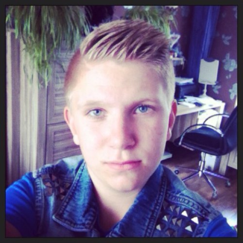 ian_schaft's profile picture. !#campingwildhoeve #ofc #friendss #lovemymom #younbelegen insta ian schaft #treu #bleu lovee lovee lovee ❤❤ 05-06-13