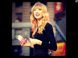 You're my inspiration I thank you so much for everything I love you so much .. Really. @taylorswift13 SWIFTIE FOREVER