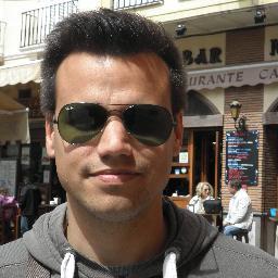 Valenciano, papá de Daniel y Mateo, marido de Ana. Agricultura, viajar, libros objetivos d historia antigua y presente, dicen q nunca se rinde SFC.
