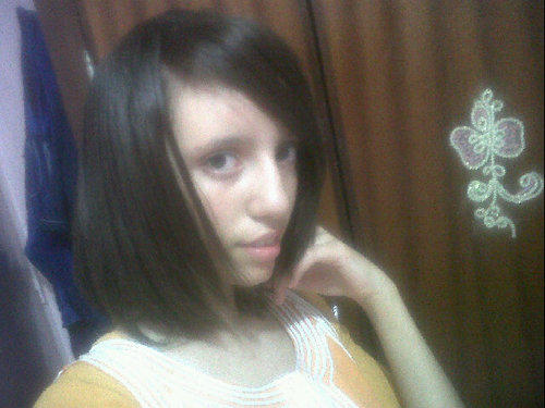 Hey i'm 16,from Morocco. Directionner & Belieber.my idol is Taylor Swift! I adore fashion,singing, dancing,& writing songs ! follow me for a follow back ♥