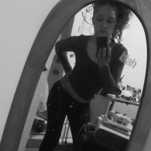 wife of @sopicasso & urijah's mommyy.