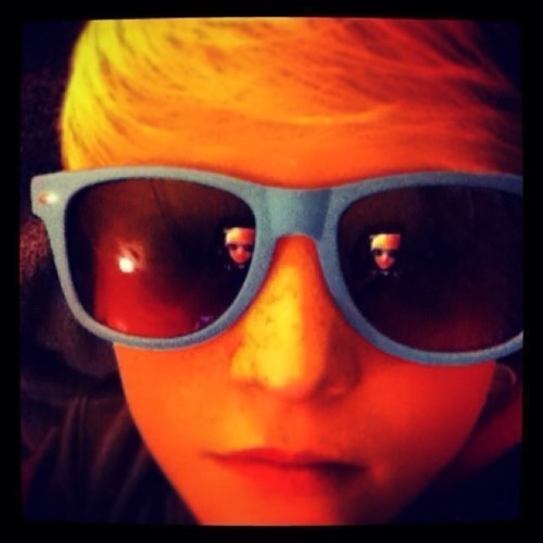 Hey, The names LANDON im pretty awsome  and follow me i FOLLOW BACK