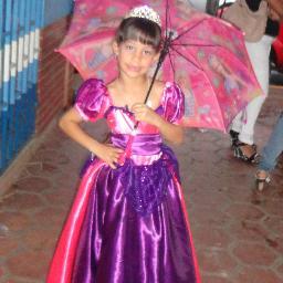soy muy hermosas y bella y mi nombre es alexandra jaramillo yo quiero a mi hermano y ustedes y yo tengo hermano y ustedes