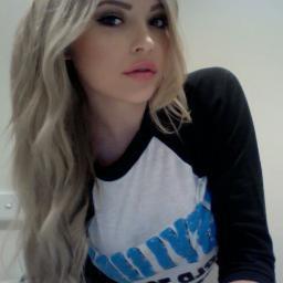 i love bad bitches thats my fuqqin problem