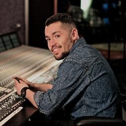 TruebaAudio's profile picture. Multimedia Professional | #Audio #engineer, #videographer, #editor, #drummer, #percussionist and #postproduction practitioner. Se habla español et français.