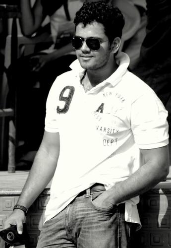 RohanPachhi's profile picture. zoologist,ruiate....