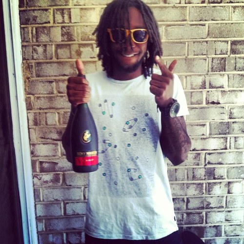 Ahh small ⭕ wiff no new niggas R.I.P LiL CHRIS & R.I.P Steve-O TrillFam Never Kill Fam