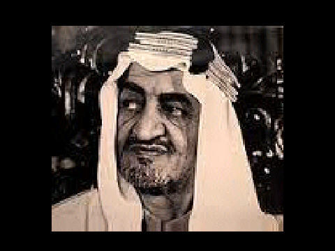 اثنان وعشرون22عاما من العطاء والآتي اعظم .. طالبه ادارة اعمال كل مااتمنآه ان انال معدل عالي ,وان ارضي اهلي وربي اولا واخيرا :)