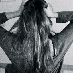 ED, selfharm, anxious, worthless, ugly, fat, i will never be good enough. Music is what keeps me alive ( #5SOSFAM)