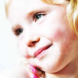 HelenElizabethN's profile picture. 