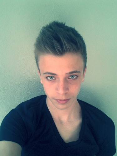 #scheerenveen music is my life. the bass give's me the power to life.. LOVE sporten3
