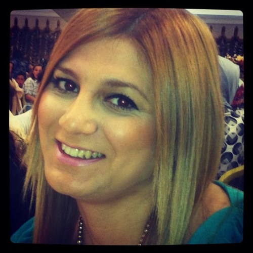 EsraKaplanbaba's profile picture. 