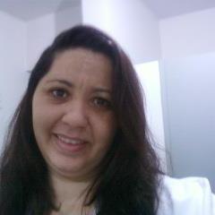 Sou uma pessoa alegre, porém reservada, sou temente a Deus, e procuro andar nos caminhos do Senhor Jesus, e levar vida aos que sofrem...