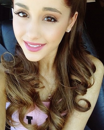 supporting my 2 inspirations Ariana & Justin they changed my life.    ari favorited my tweet, noticed and followed me; June 3th 2013' best day ever