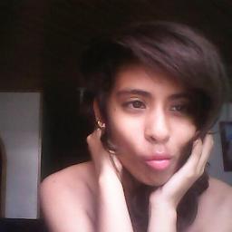 Dios solo tu conoces mis sentimientos y mi corazón por eso solo en tus manos dejo mi futuro y mi felicidad (♥♥♥)