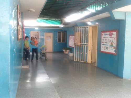 Ambulatorio Urbano II en calle 13 entre 3 y 4 d Pueblo Nuevo. Barquisimeto.