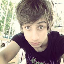 WallyDaCurse's profile picture. 